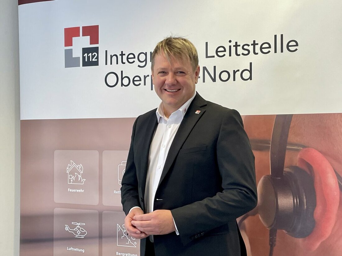 Weiden. Sturmtief Elli sorgte am Freitagmorgen für eine ruhige Lage in Weiden und Amberg. Zwischen fünf und neun Uhr disponierte die Leitstelle 62 und 64 Ereignisse, nur wenige wetterbedingt. Dienststärken wurden erhöht.