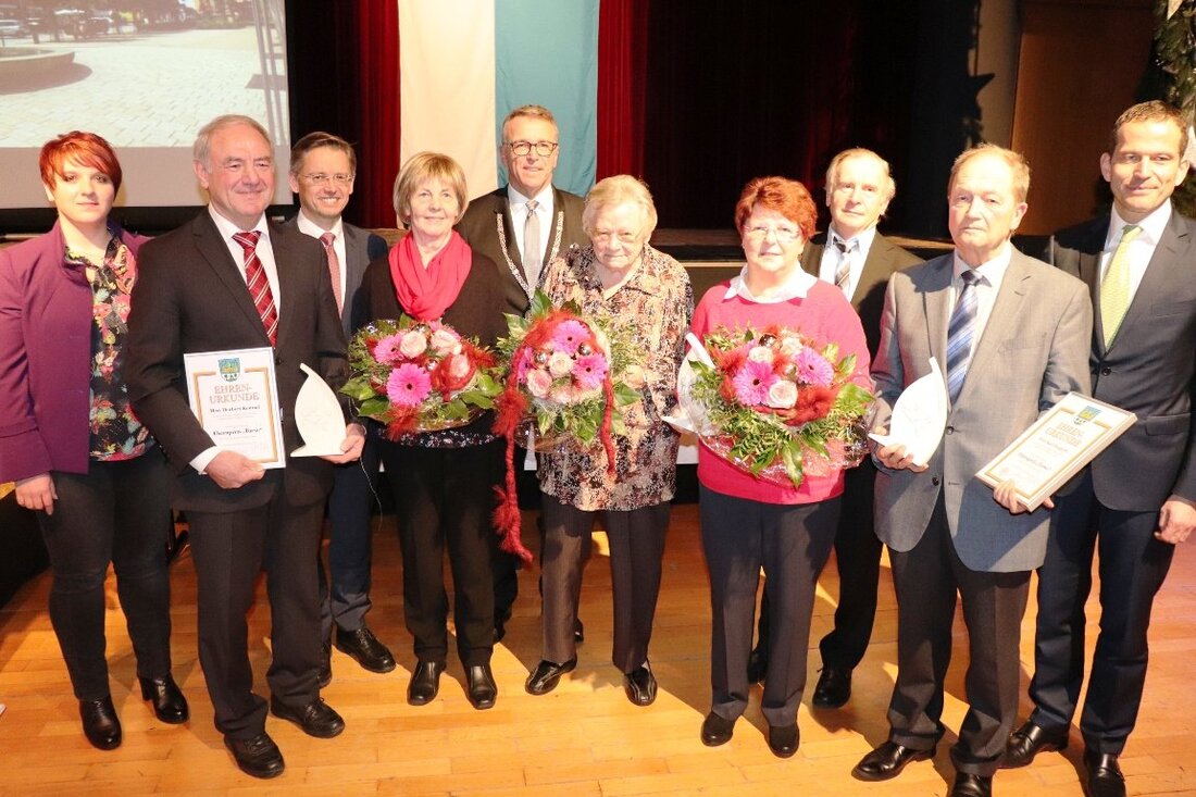 Tirschenreuth. Beim Neujahrsempfang der Stadt Tirschenreuth konnte Bürgermeister Franz Stahl 250 Gäste aus Politik, Kirche, Wirtschaft, Vereinen und Verbänden begrüßen. So unter anderem den Bundestagsabgeordneten Albert Rupprecht, die Landtagsabgeordneten Tobias [&hellip;]