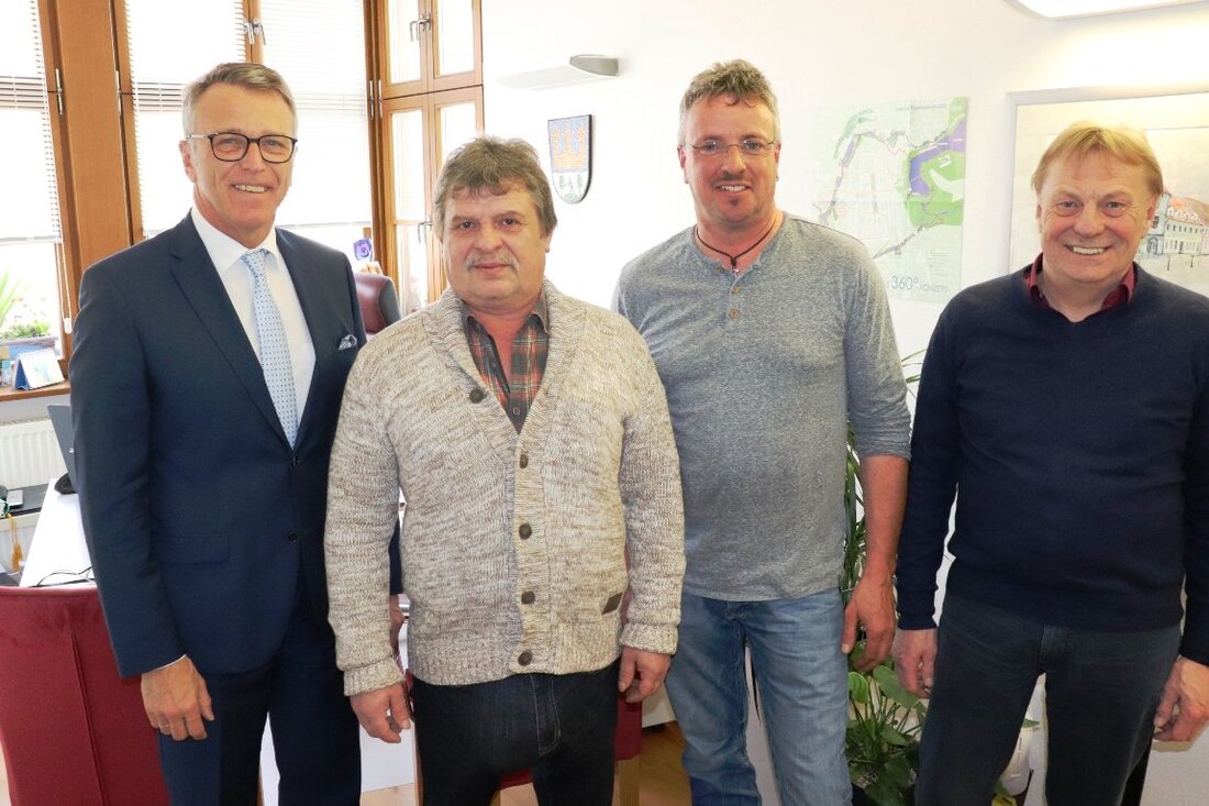 Tirschenreuth. Seit über 20 Jahren machen sich im Winter Josef Bäuml aus Matzersreuth sowie Veronika und Stefan Gleißner aus Haid über den Maschinenring sowie Familie Kraus aus Wondreb im privaten [&hellip;]