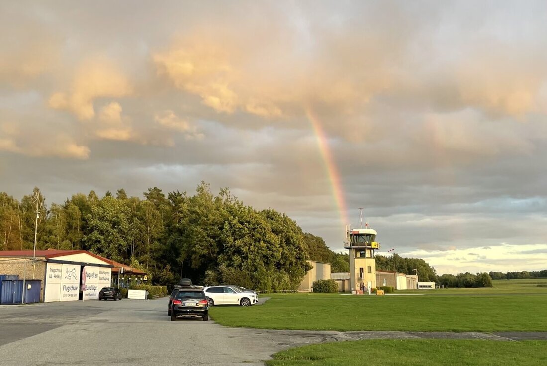 Weiden. Die Stadt Weiden beantragt beim Luftamt Nordbayern die Herabstufung des Verkehrslandeplatzes Latsch zu einem Sonderlandeplatz. Die Mehrheit dafür fiel im Stadtrat mit 19:17 Stimmen denkbar knapp aus.  