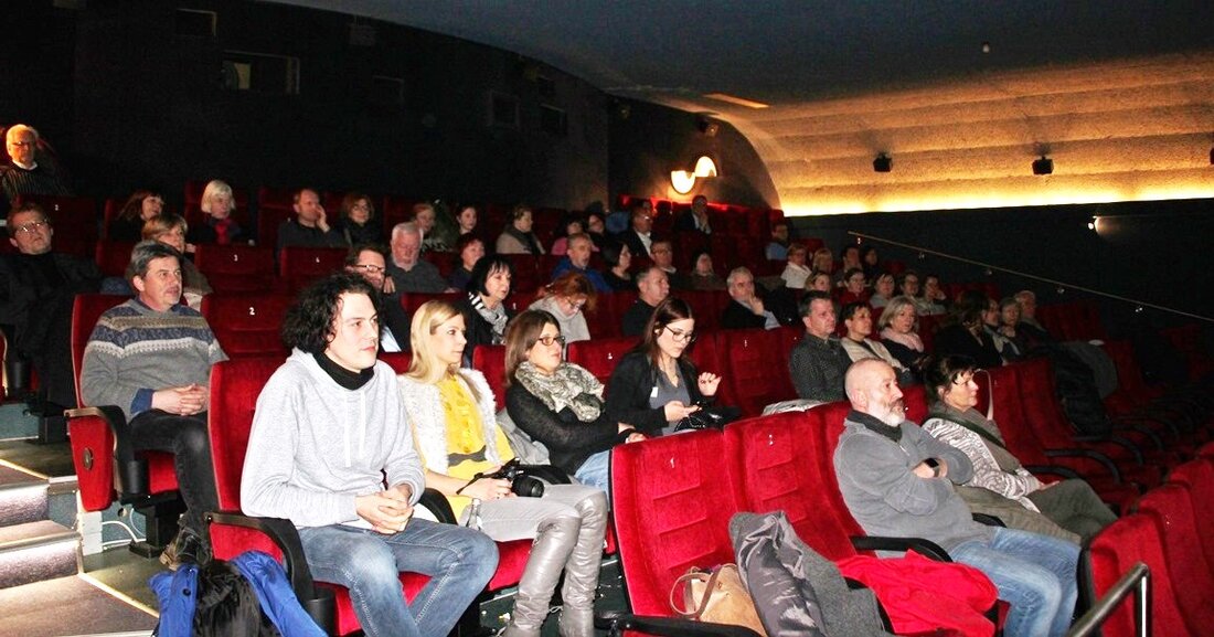 Weiden. Seit das Capitol-Kino zum Ende des Jahres geschlossen hat, ist der Wunsch nach einem Multiplex-Kino in Weiden stärker denn je. Das zeigten schon allein die Reaktionen unserer Leser auf den Artikel dazu. [&hellip;]