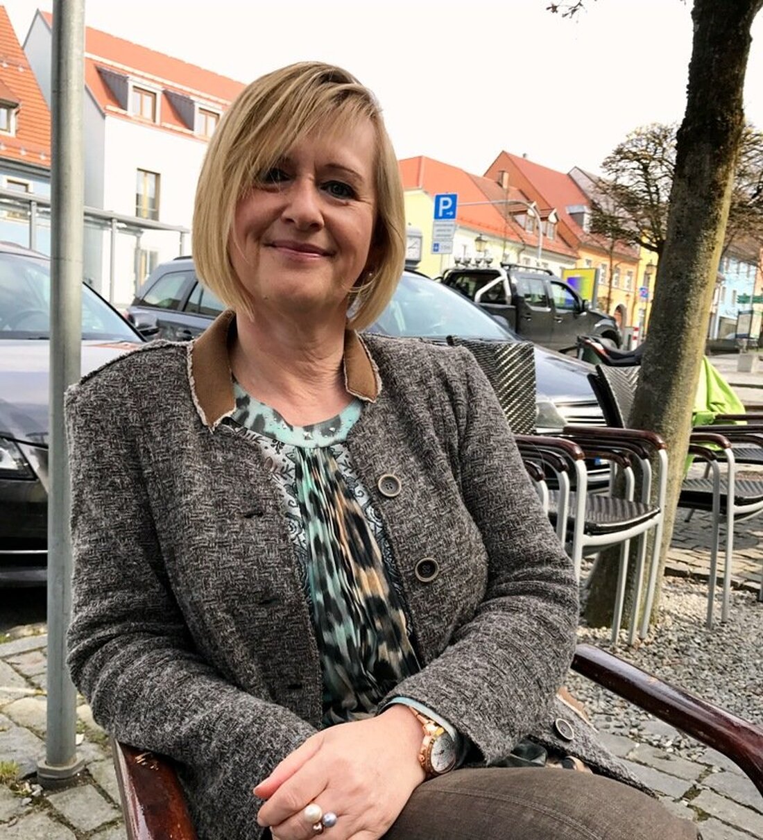 Altenstadt/Voh. Weil der kleine CSU-Ortsverband sonst hätte aufgelöst werden müssen, gibt sie sich einen Ruck und lässt sich als erste Frau an die Spitze wählen: Martha Bauer ist seit kurzem [&hellip;]