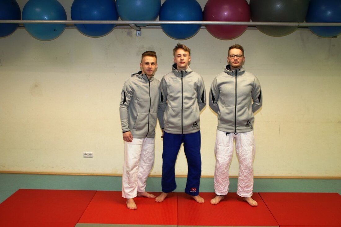 Grafenwöhr. Die SV Grafenwöhr bietet mit Brazilian Jiu-Jitsu eine neue Sportart an. Cevin Schopf sowie die Brüder Albert und Emilio Petri trainieren ab sofort drei Mal die Woche Übungsstunden an. [&hellip;]