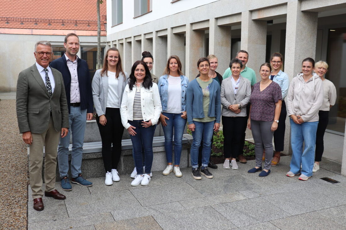 Tirschenreuth. Führungskräfte der Kindergärten und des Kinderhortes in Tirschenreuth diskutierten mit Bürgermeister und weiteren Verantwortlichen wichtige Themen.