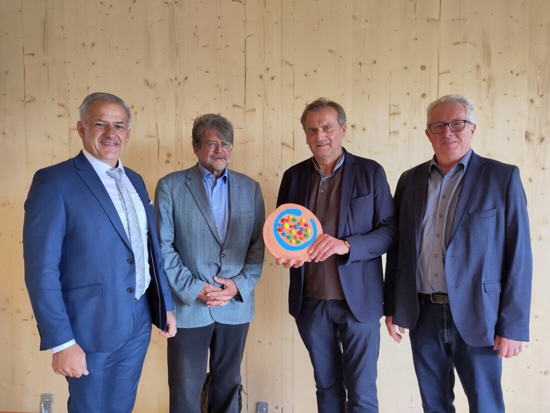 Tirschenreuth. Die Stiftung Lebenshilfe lobt zum 9. Mal einen Inklusionspreis für Aktivitäten aus, die Menschen mit Behinderung am gesellschaftlichen Leben teilhaben lassen. Preisgeld bis zu 1.000 €, Bewerbungen bis 17. September 2025 erwünscht.