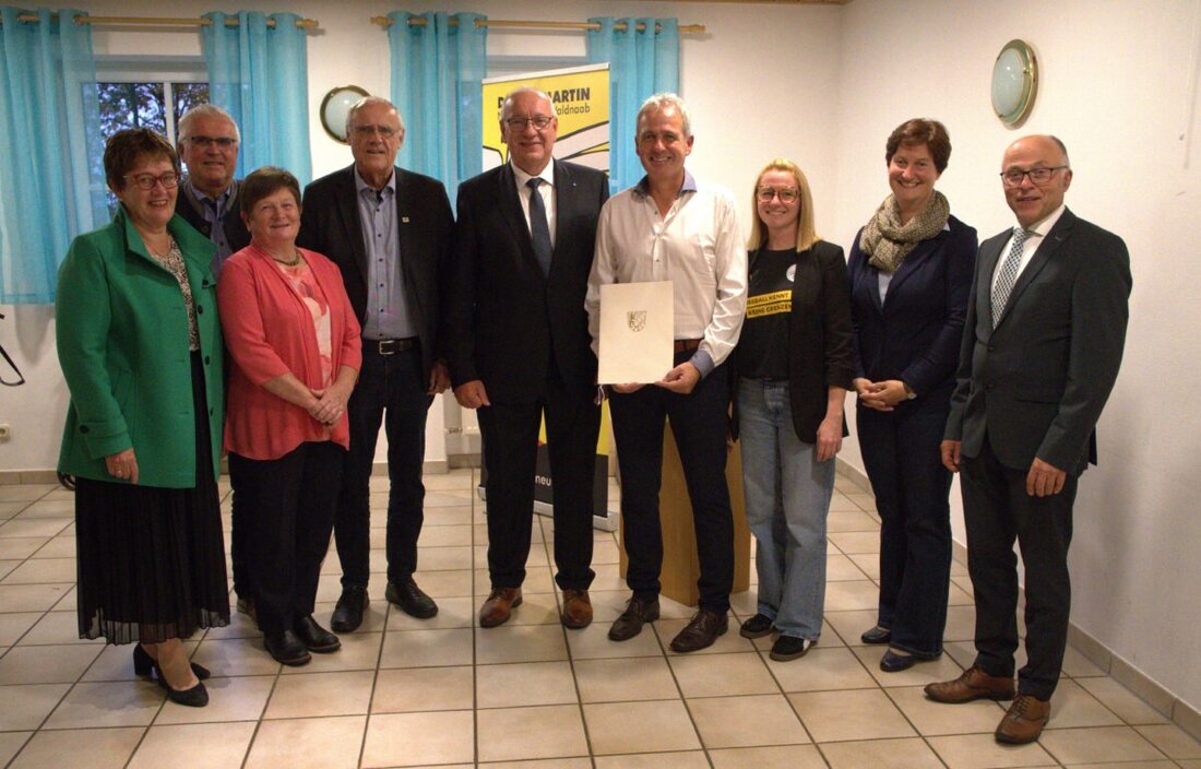 Neustadt/WN. Die DJK Neustadt/WN und die Bananenflanke Nordoberpfalz wurden für ihr Engagement für gelebte Inklusion mit dem Inklusionspreis des Bezirks Oberpfalz ausgezeichnet. Dotiert ist er mit 4.500 Euro.