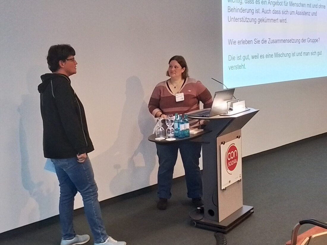 Nürnberg. Die "Demokratie-Werkstatt für alle" aus Tirschenreuth präsentiert bei der ConSozial Messe in Nürnberg inklusive Ansätze in der politischen Bildung. Sie zielt darauf ab, Menschen mit und ohne Beeinträchtigungen politische Themen näherzubringen.