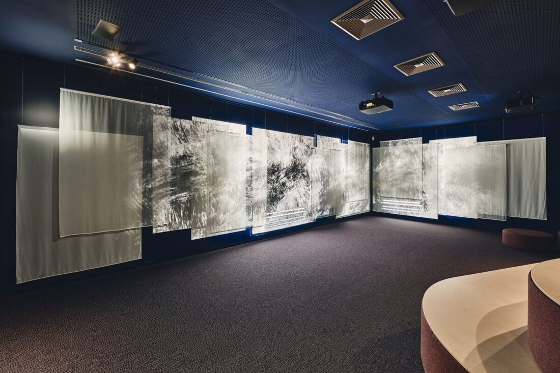 Flossenbürg. Die KZ-Gedenkstätte Flossenbürg eröffnet am 23. September um 18 Uhr eine neue Installation in der Dauerausstellung „Konzentrationslager Flossenbürg 1938-1945“.