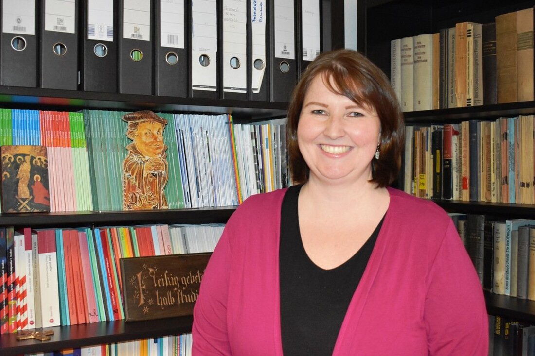 Plößberg/Grafenwöhr. Schon in ihrer Jugend war sie ehrenamtlich in ihrer Heimatgemeinde aktiv. Dort wurde Katharina Bach-Fischer auch klar, dass sie einmal Pfarrerin werden möchte. Ihre erste Stelle als Pfarrerin hat [&hellip;]