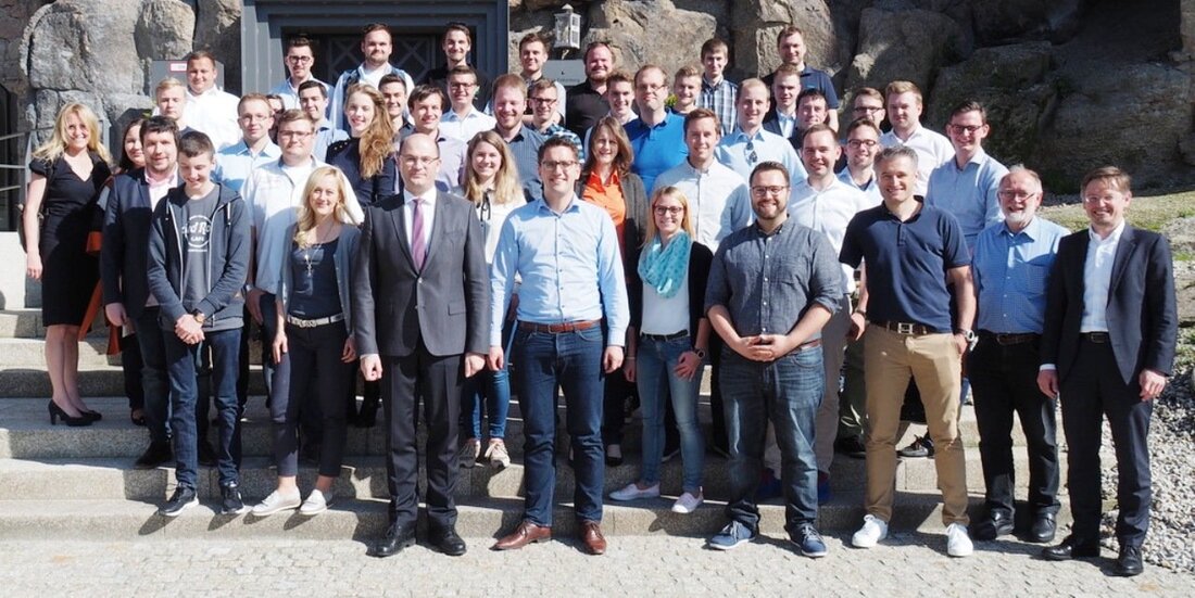 Falkenberg. Über 50 Mitglieder aus der gesamten Oberpfalz waren mit ihrem Basiswochenende zu Gast auf der Burg Falkenberg. Dabei besprachen die JUler Themen wie den bevorstehenden Wahlkampf, erreichte Ziele, durften aber [&hellip;]