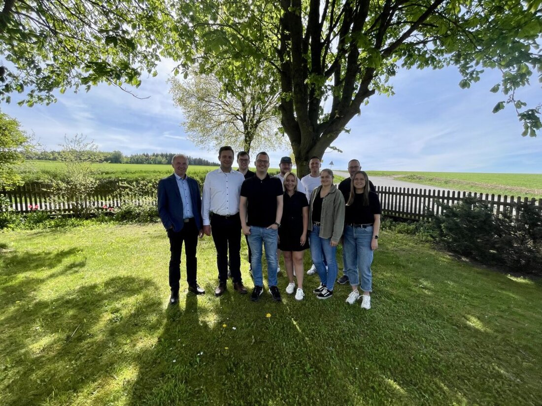 Waldthurn. Am 3. Mai 2026 zog die Junge Union Waldthurn bei ihrer Jahreshauptversammlung im Wirtsheiner in Spielberg eine positive Bilanz. Vier Mitglieder wurden in den Marktgemeinderat gewählt.