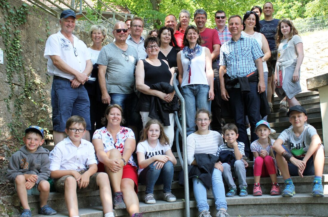 Weiden/Riedenburg. Informationen austauschen, Wissen und Erfahrungen sammeln, Netzwerken – dafür stehen die Jungen Unternehmer Niederbayern-Oberpfalz e.V., kurz JUNO. Inhaber von Handwerksbetrieben aber auch Führungskräfte schließen sich hier zusammen, treffen sich [&hellip;]