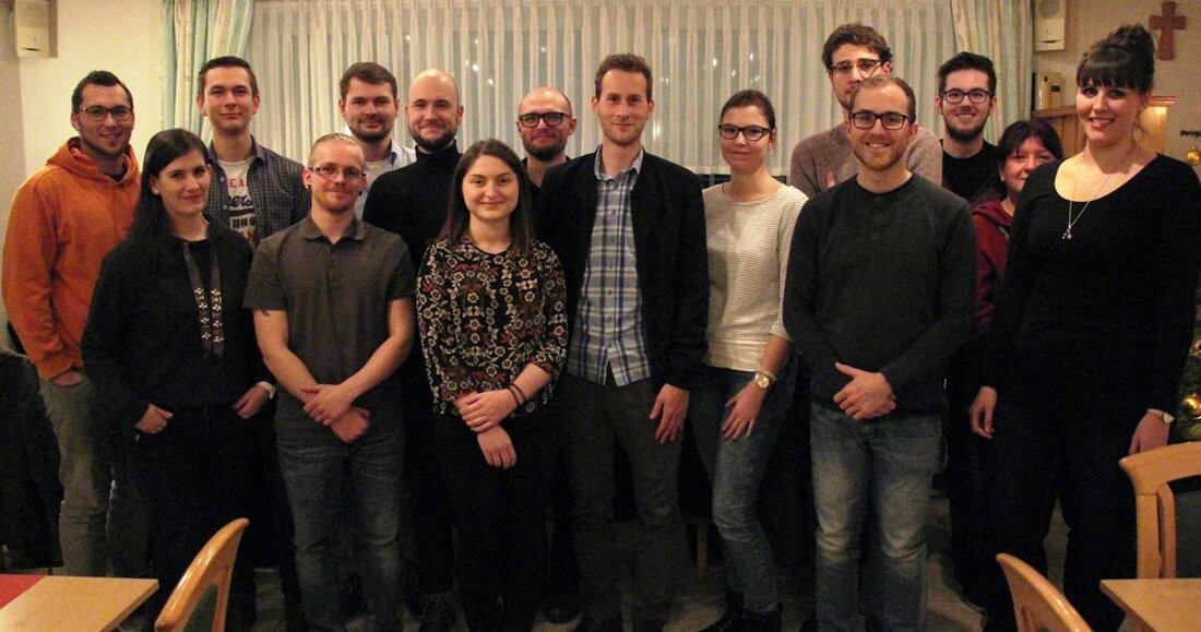 Vohenstrauß. Am Vorabend der feierlichen Eröffnung des Musikzentrums Vohenstrauß, ihrem neuen Vereinszuhause im ehemaligen Partyraum am Hallenbad, hat die Musikinitiative Vohenstrauß ihre Jahreshauptversammlung abgehalten. Der Verein blickt auf ein positives Vereinsjahr [&hellip;]