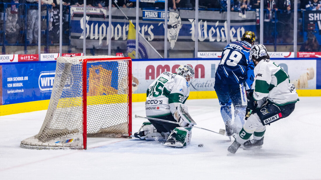 Weiden. Die Blue Devils Weiden verstärken ihre Defensive und geben Verteidiger Benedikt Jiranek einen Try-out-Vertrag bis zur Deutschland-Cup-Pause im November. Der 24-Jährige kommt mit DEL2-Erfahrung aus Bietigheim.