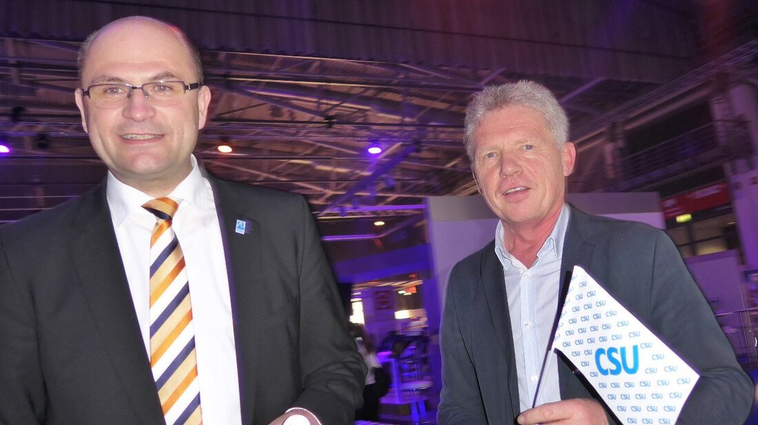 Grafenwöhr. „Füracker für Söder“ – Zoiglwirt “Zum Adler” statt Stadthalle. Beim Josefi-Frühschoppen der Grafenwöhrer CSU gab es doch noch Veränderungen.  Von Gerald Morgenstern  Nachdem Dr. Markus Söder zum Ministerpräsidenten gewählt [&hellip;]