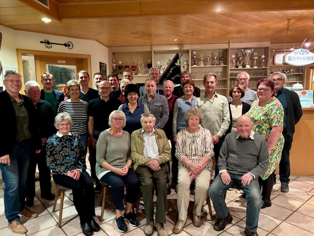 Parkstein. Seit 80 Jahren steht der SV Parkstein für Sport, Gemeinschaft und Ehrenamt. Das Jubiläum feierte der Verein mit einem Ehrungsabend, neuen Impulsen von Basketball bis HipHop und einem klaren Appell fürs Mitmachen.