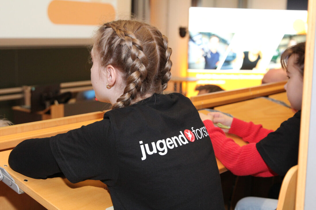 Weiden. Die OTH Amberg-Weiden lädt zum Regionalwettbewerb "Jugend forscht" der Nördlichen Oberpfalz unter dem Motto "Maximale Perspektive" ein. Am 25. Februar 2026 zeigen 55 Talente ab 9.30 Uhr auf dem Campus ihre Projekte.