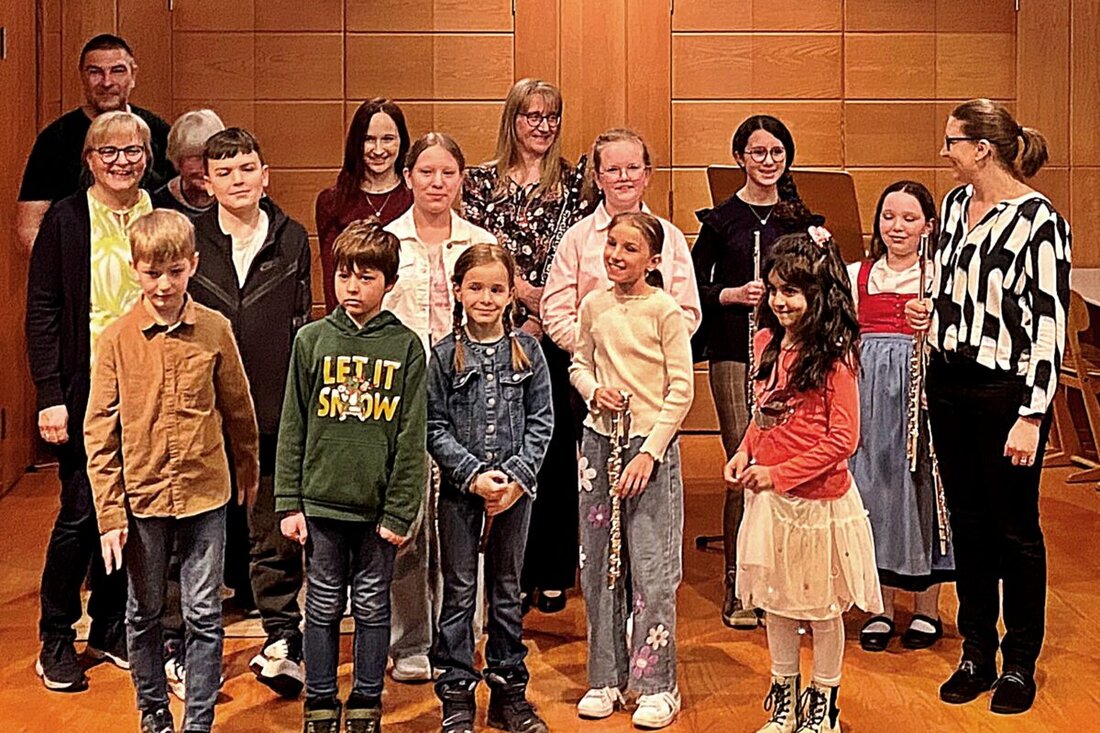 Weiden. Ein lebendiges Vorspiel an der Franz-Grothe-Schule vereinte Flöte, Klarinette, Klavier und Oboe – von barocken Klängen bis zur Moderne. Schülerinnen und Schüler glänzten teils mit Premieren und ernteten großen Applaus.