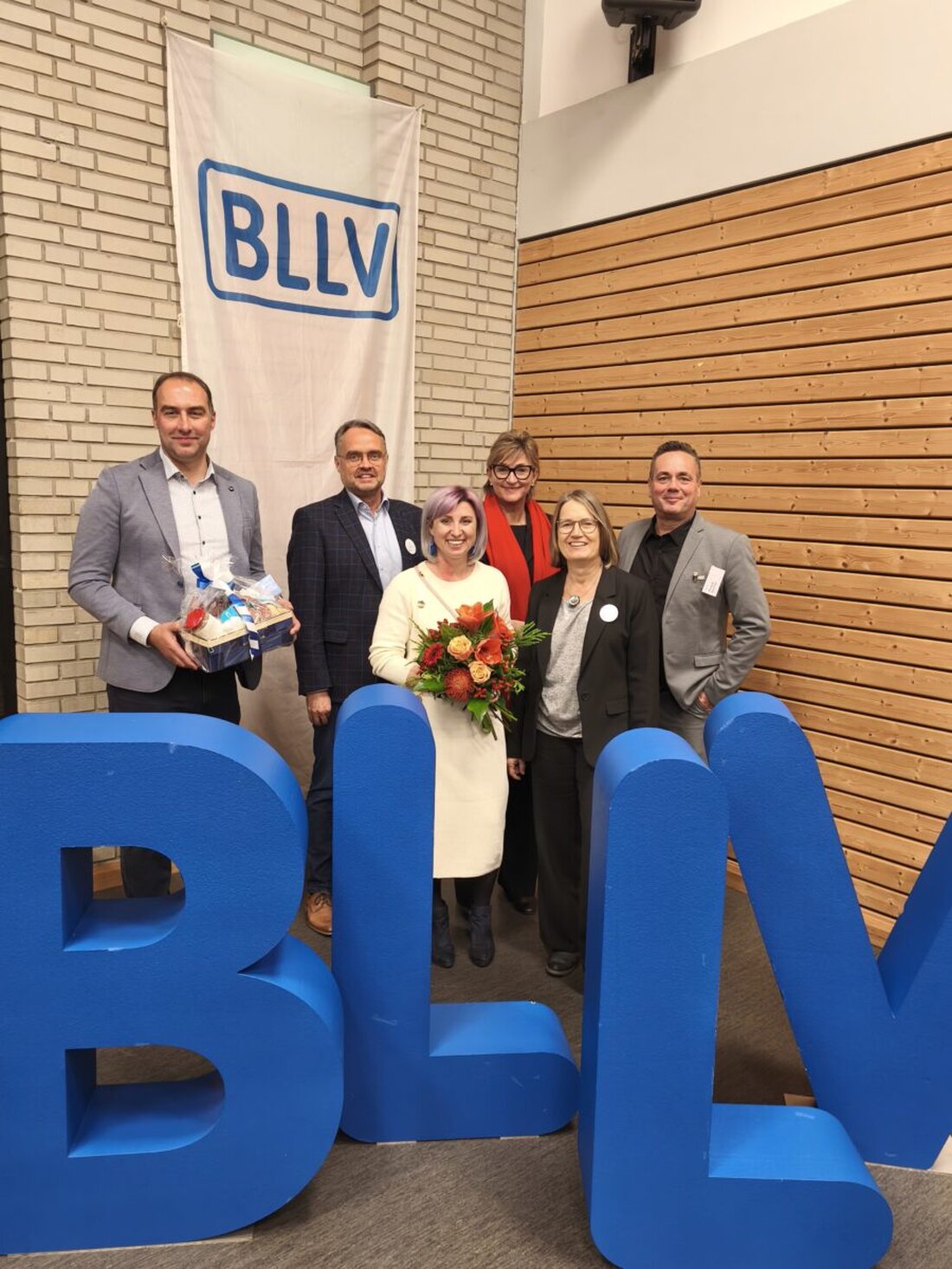 Kümmersbruck. Beim 63. Amberger Seminar bildeten sich Lehrkräfte aus der Oberpfalz fort und tauschten sich aus – mit Impulsen zur Künstlichen Intelligenz. Über 25 Workshops und ein Hauptvortrag setzten praxisnahe Akzente.