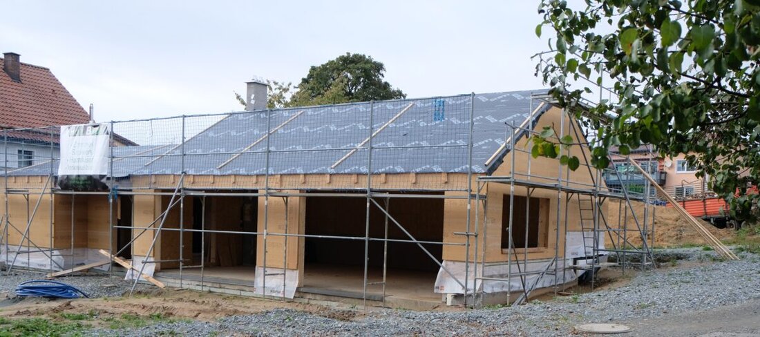 Kalmreuth. Bis Mai/Juni 2025 soll ein neues, über 400.000 Euro teures Gemeinschaftshaus bezugsfertig sein.