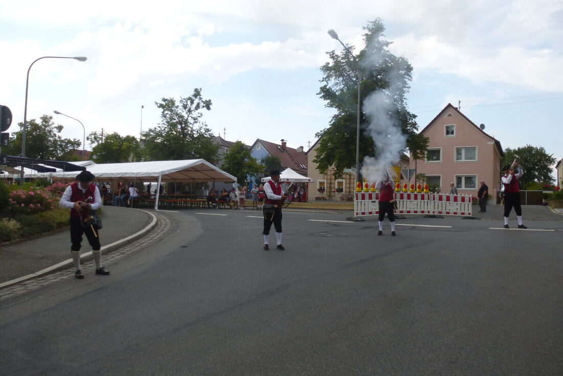Kaltenbrunn. Alle drei Jahre wird der Marktplatz zur Festmeile. Auch ehemalige Kaltenbrunner und Gäste aus benachbarten Ortschaften werden zum siebten Bürgerfest am 19.und 20.Juli erwartet.