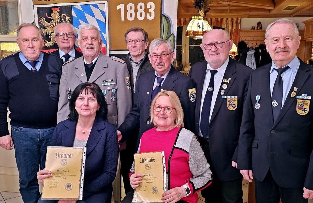 Rothenstadt. Die Kameradschaft 1883 wird nach dem Rücktritt der alten Vorstandschaft nun kommissarisch geführt, Neuwahlen ergaben keine komplette neue Vorstandschaft. Ehrenmitglied Lorenz Kiener schlägt eine Fusion mit der Patenkameradschaft 7er Kameradschaft Weiden vor, um die Auflösung zu verhindern.