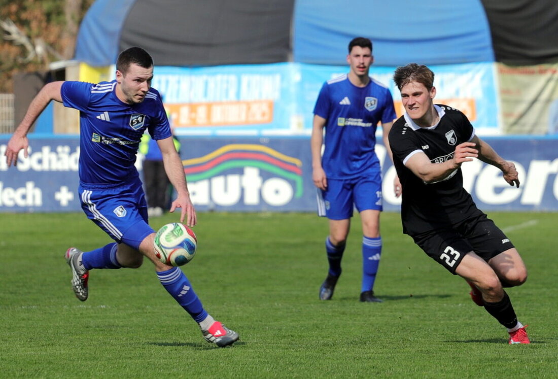 Seebach/Etzenricht.  Seebach besiegt Etzenricht in Topform mit 5:0 und hat die Bayernliga im Fokus. Die Geduld der gut disponierten Gastgeber wird spätestens nach einer Stunde belohnt. 