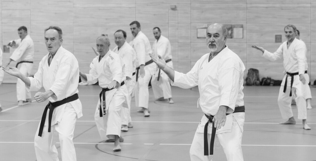 Vohenstrauß. Karateka Josef Pflaum vom Turnverein Vohenstrauß ist der erste Kampfrichter aus den fast 1.900 Mitgliedern. Mit viertem Dan agiert er bereits als Bezirkskampfrichter bei Meisterschaften in Österreich.