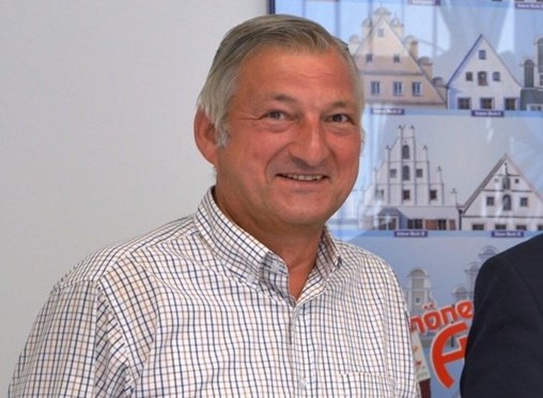 Weiden. Karl Bärnklau ist Sprecher der Fraktion Grün bunt Weiden, dem Zusammenschluss der Grünen-Fraktion mit den beiden Stadträten der Linken und der ÖDP. Stellvertreterin ist das Grünen-Urgestein im Stadtrat, Gisela [&hellip;]