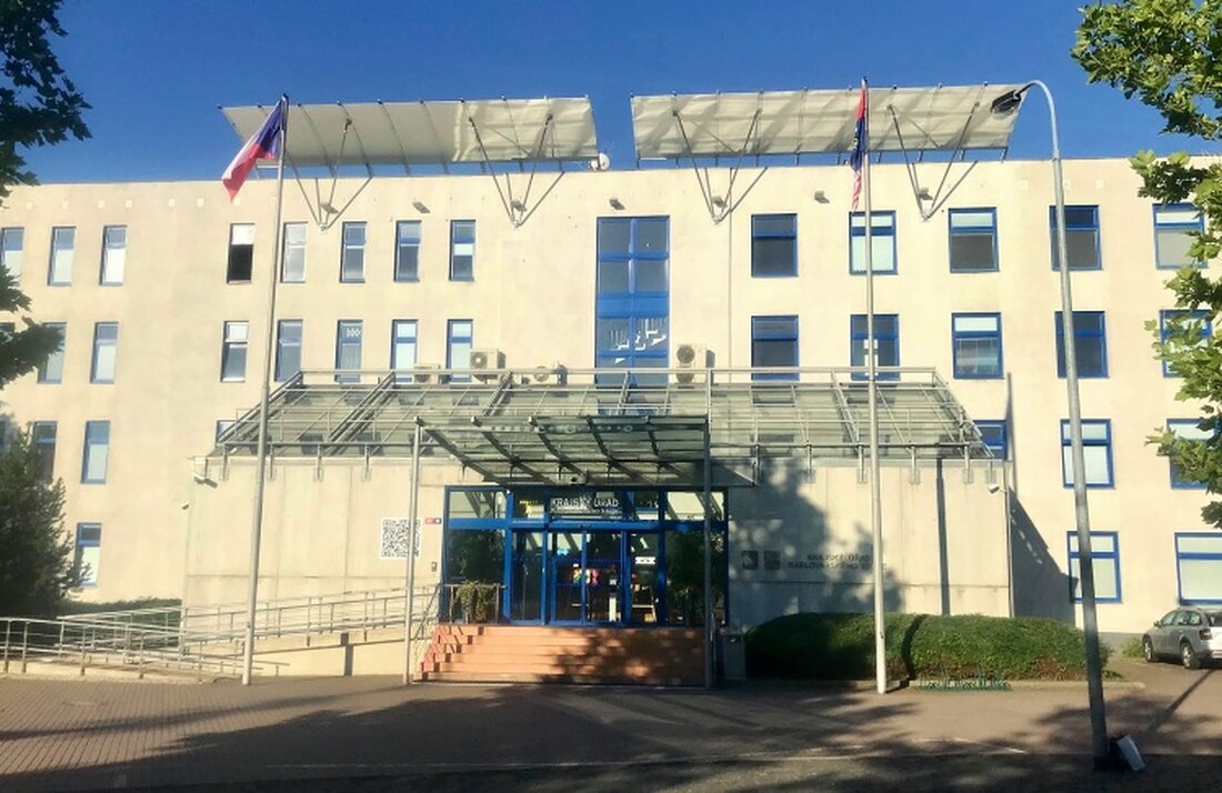 Karlsbad. Eine Hochschule für die Region will sowohl der Bezirk Karlsbad als auch die Regierung in Prag. Nur jeder anders.