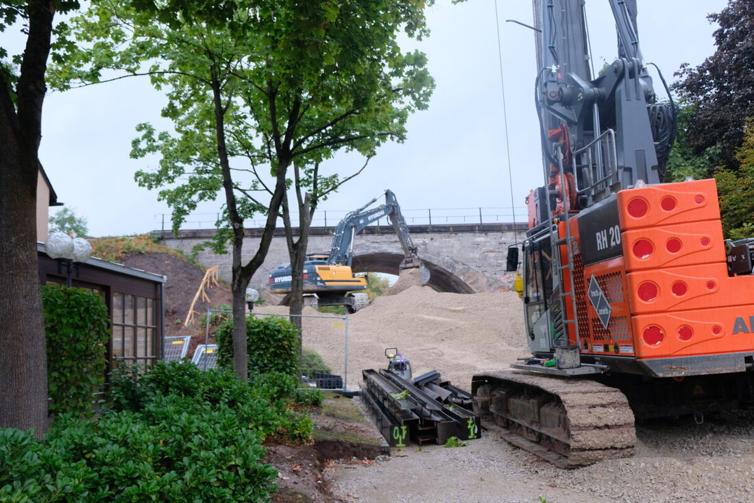 Vorbach. Trotz Hitze und Trockenheit melden Schlammersdorf und Vorbach stabile Tiefbrunnen und Trinkwasser in hoher Qualität. Der Zweckverband plant Millionen-Investitionen und eine Kreditaufnahme, prüft Beiträge oder höhere Gebühren.