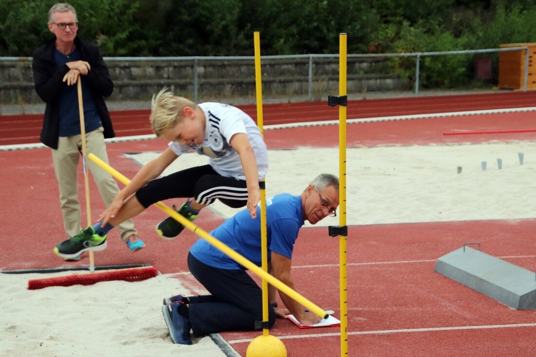 Eschenbach. Der Spaß am Sport steht beim SC Eschenbach an erster Stelle.  Auf dem Schulgelände in Eschenbach fand die Kinderleichtathletik “KILA 2019” statt. Organisiert wurde dieses Fest vom Förderverein der [&hellip;]