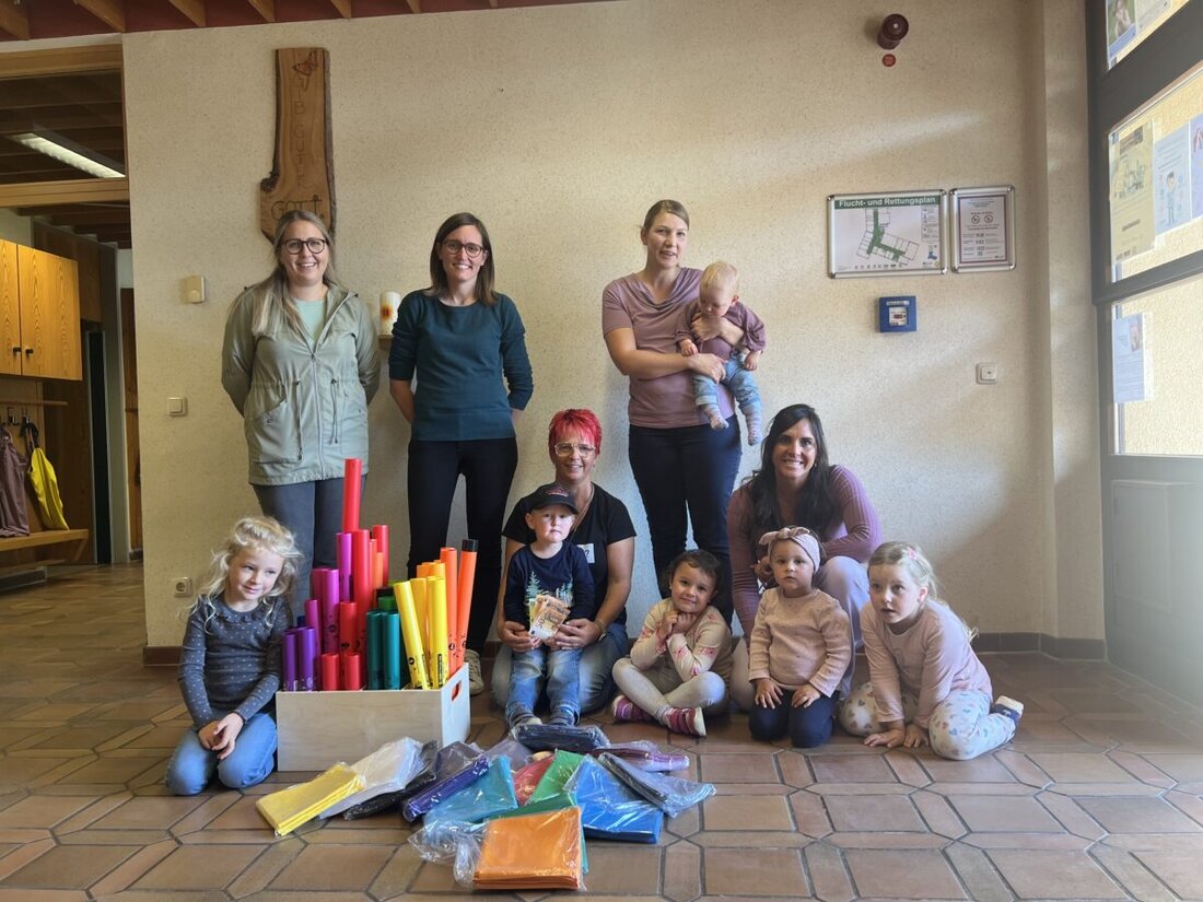 Pressath. Der Kinderbasar in der Stadthalle war erneut ein Renner: Viele Schnäppchen, zufriedene Anbieter und Käufer, über 30 Helfer und 30 Kuchenspender. Nächste Termine: 20. Februar 2027 und 25. September 2027.