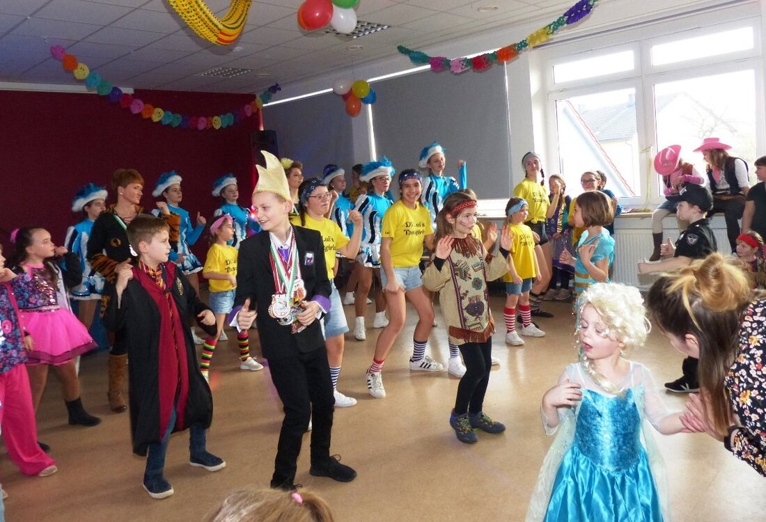 Neudorf. Der Fasching geht an Neudorf nicht vorbei, vor allem nicht an den Kindern: Das Vereinszentrum war richtig gut besucht. Einen besonderen Auftritt hatte die Kohlberger Kindergarde. Von Hans Meißner  [&hellip;]