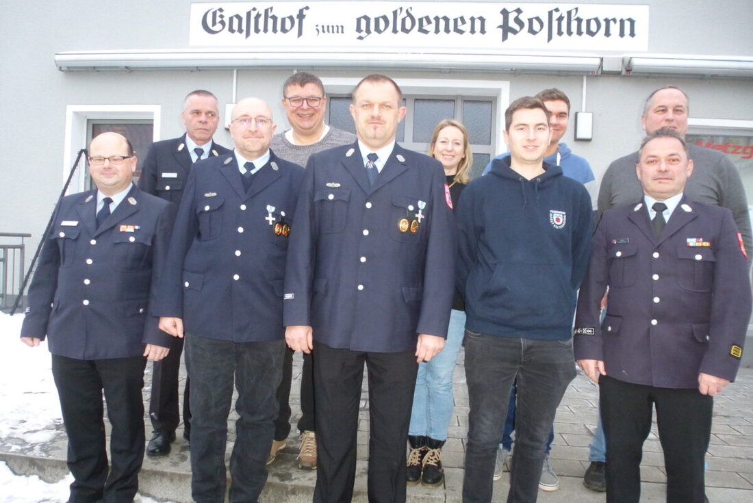 Kaltenbrunn. Die Marktfeuerwehr hat erstmals die 200er-Marke geknackt und zählt nun 208 Mitglieder. Gründung der Kinderfeuerwehr, 49 Einsätze und 3.000 Euro Spenden prägen die Bilanz.