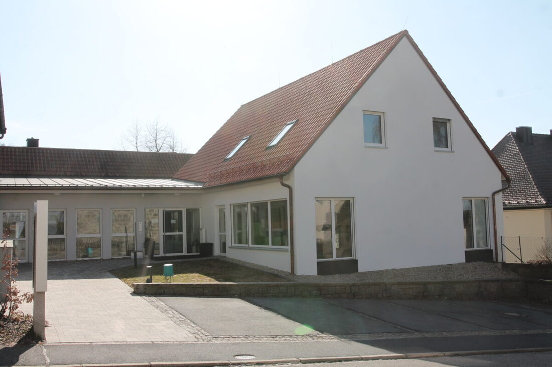 Flossenbürg. Der Gemeinderat billigt den Etat des Kindergartens St. Franziskus über 596.212 Euro ohne Defizit. Zudem stehen der Forstplan 2026, ein Schuppenbau in Altenhammer und Arbeiten am Plattenberg ab Montag, 9. März, an.