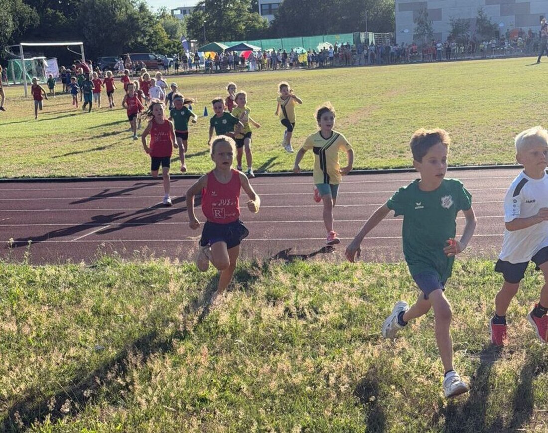 Weiden. Bei der fünften Kinderleichtathletik der DJK Weiden im KILA-Cup trafen sich über 200 Kinder in 36 Mannschaften und zeigten starke Leistungen in spannenden Disziplinen. Es ging auch um die Qualifikation.
