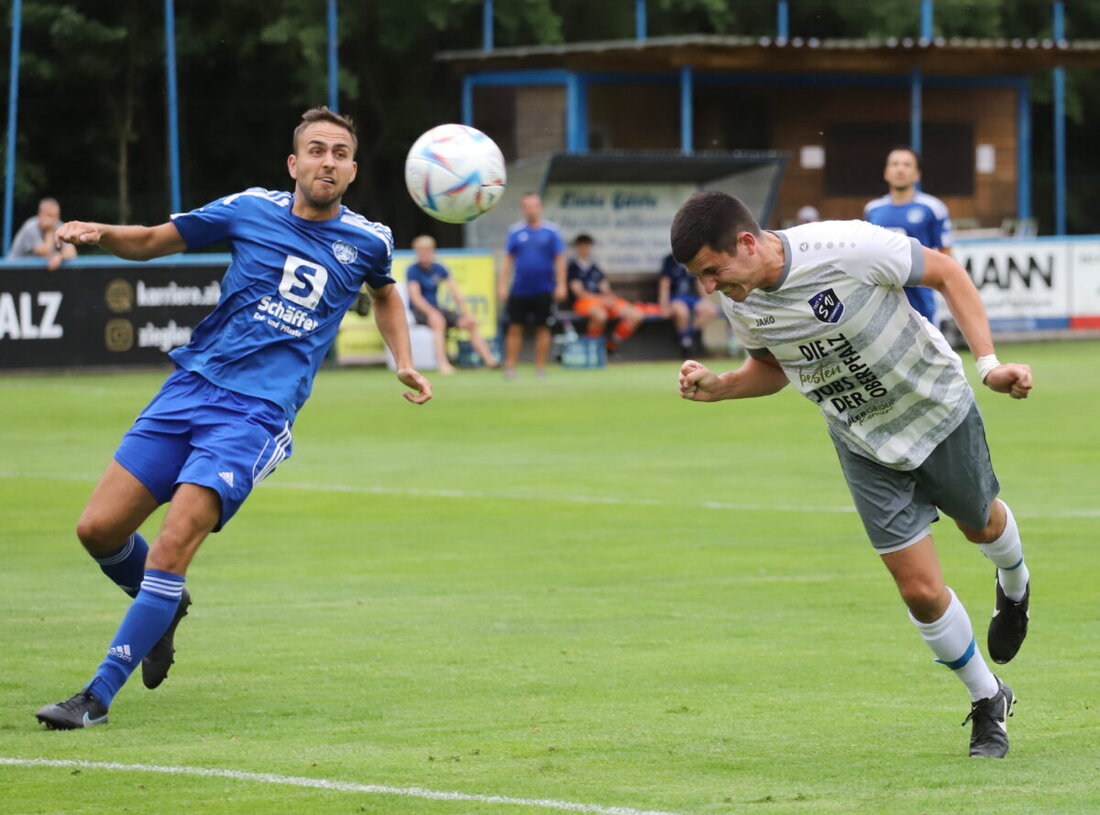 Etzenricht. Im zweiten Testspiel bezwang der SV den SV Raigering mit 4:0.