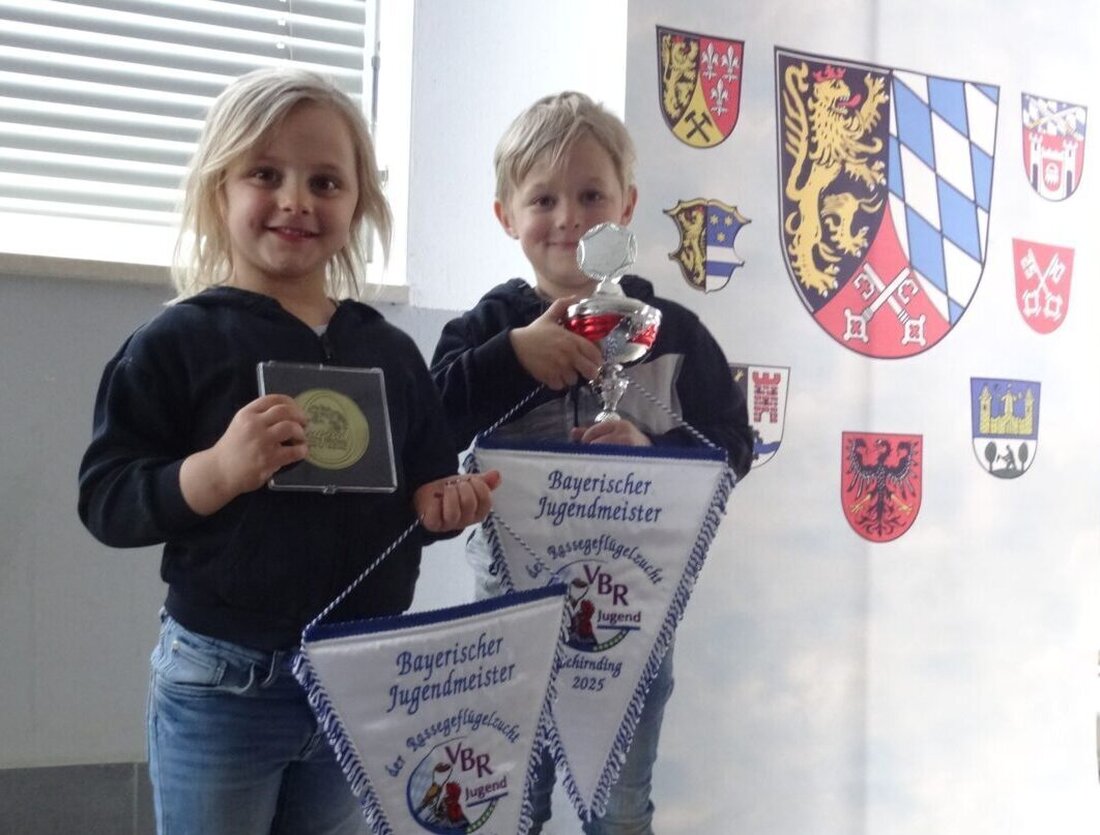 Waidhaus/Pfrentsch. Die Jahreshauptversammlung des Kleintierzuchtvereins zeigte ein starkes Miteinander, lebendige Vereinsarbeit und große Erfolge. Jugend und Züchter holten mehrere Bayerische und Deutsche Meistertitel.