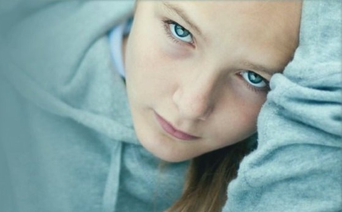 Nordoberpfalz. An wen wenden sich Kinder, Jugendliche und Familien, wenn alles zusammenbricht? “Kopf hoch” zeigt viele Optionen.  Sina (15) hat Angst. Sie schaut auf ihr Smartphone und sieht ständig neue [&hellip;]