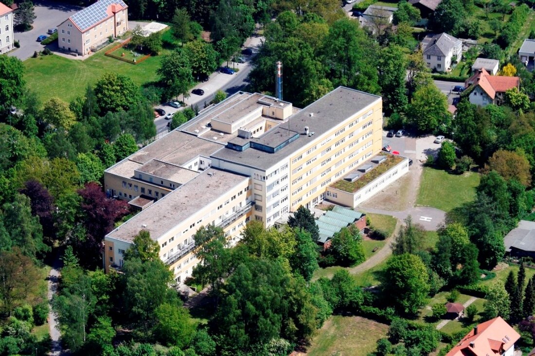 Tirschenreuth. Das Krankenhaus Tirschenreuth der Kliniken Nordoberpfalz AG veranstaltet einen Gesundheitstag. “Unsere Besucher dürfen ein spannendes Programm erwarten”, sagen Regionalleiter Christian Stadler und Krankenhausleiterin Claudia Kost. In der Tat können sich [&hellip;]