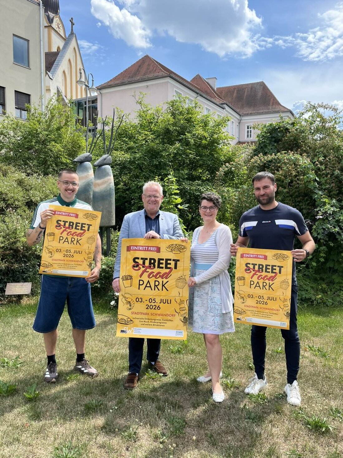 Schwandorf. Der Street Food Park verwandelt den Stadtpark vom 3. bis 5. Juli 2026 in ein Festival für Kulinarik und Musik. Rund 25 Foodtrucks servieren Spezialitäten aus aller Welt, dazu Programm für Familien und freier Eintritt.