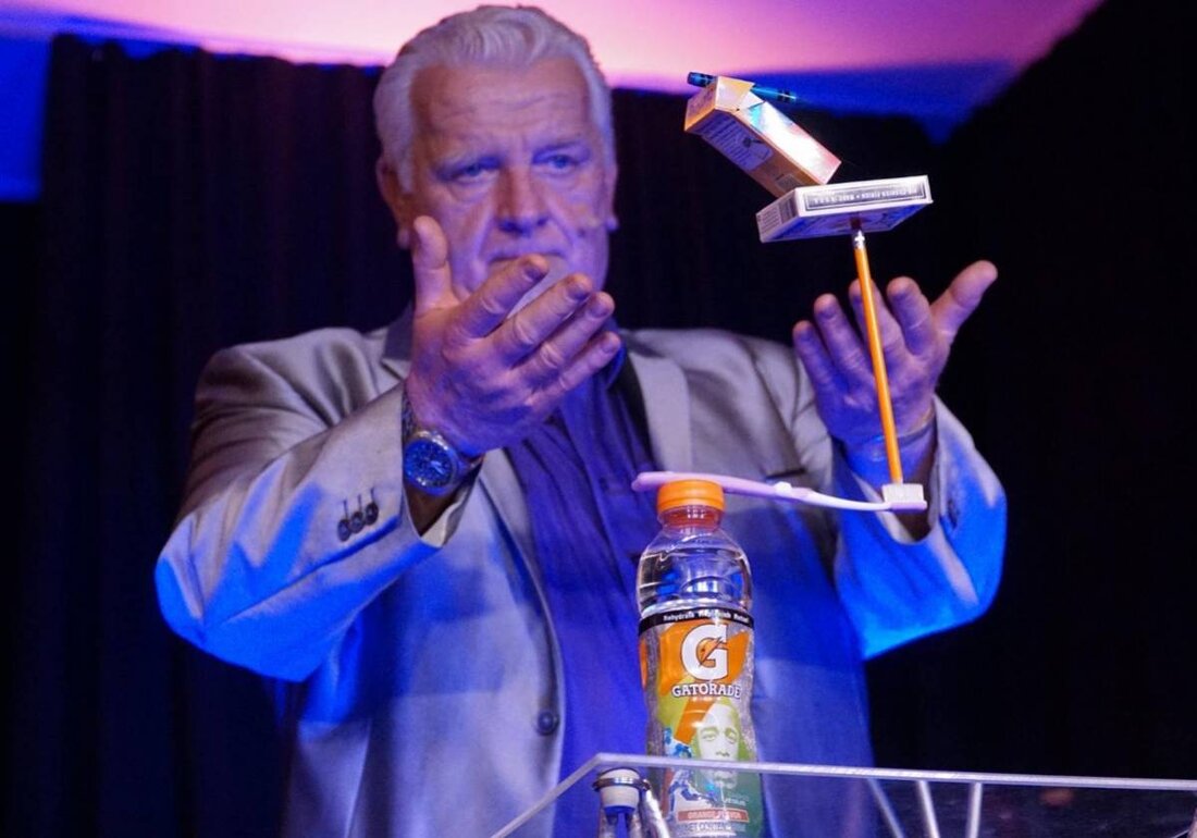 Bodenwöhr. Die Familienbrauerei Jacob präsentiert im Brauereigasthof Jacob in Bodenwöhr einen besonderen Abend, der Genuss und Staunen vereint und die Atmosphäre des Hauses in den Mittelpunkt stellt. Das Ticket ist über okticket.de erhältlich.