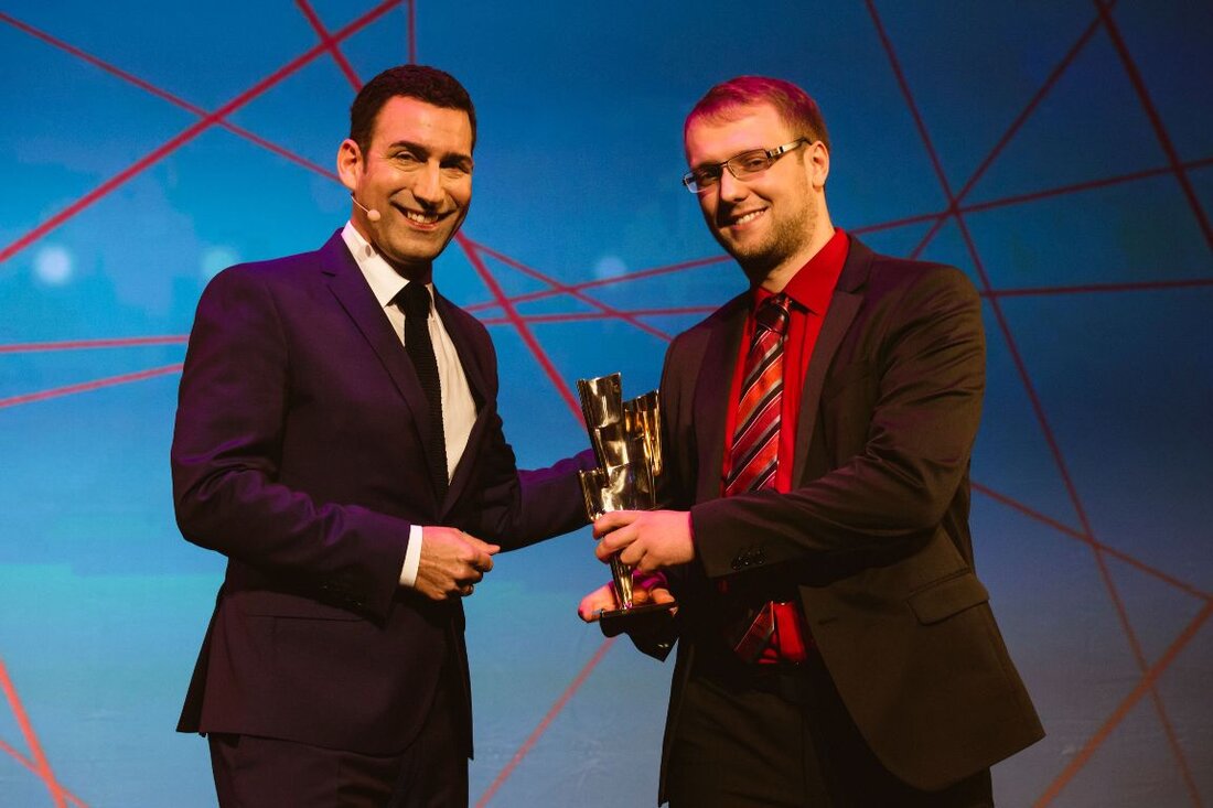 Weiden/Amberg. Der Sulzbach-Rosenberger Ingenieur Alexander Gercikow ist am Donnerstagabend im Beisein des Bayerischen Kunst- und Wissenschaftsministers Dr. Ludwig Spaenle im Amberger Congress Centrum mit dem Kulturpreis Bayern ausgezeichnet worden. Neben fünf [&hellip;]