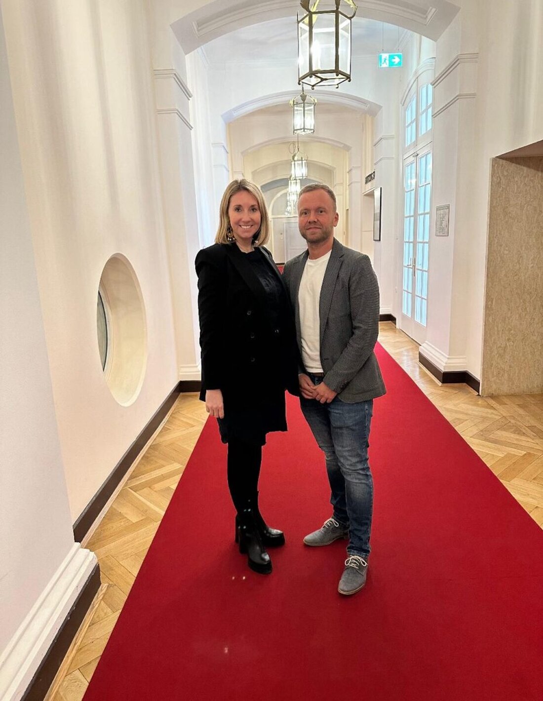 Amberg. Die Städtische Wirtschaftsschule Friedrich Arnold in Amberg nimmt an einem Modellversuch teil und führt die 5. Jahrgangsstufe ein.