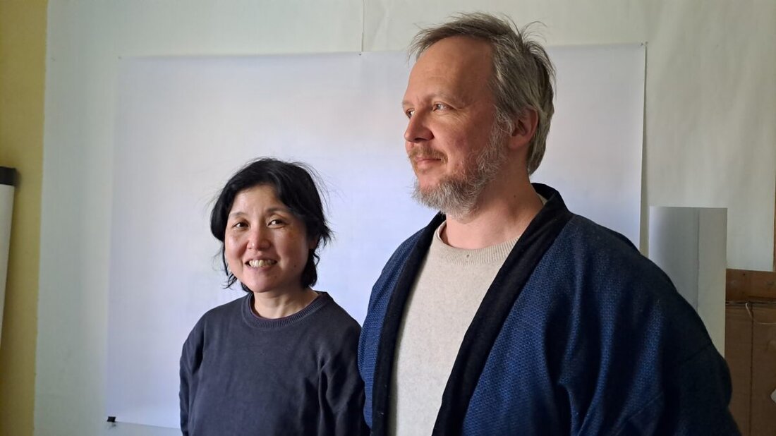 Speinshart. Im Kloster Speinshart eröffnet am Sonntag, 19. April 2026, 11 Uhr, die Ausstellung „Der Traum des Schmetterlings“ mit Arbeiten von Erika Wakayama und Johann Sturcz. Sie ist bis 25. Mai 2026 zu sehen.