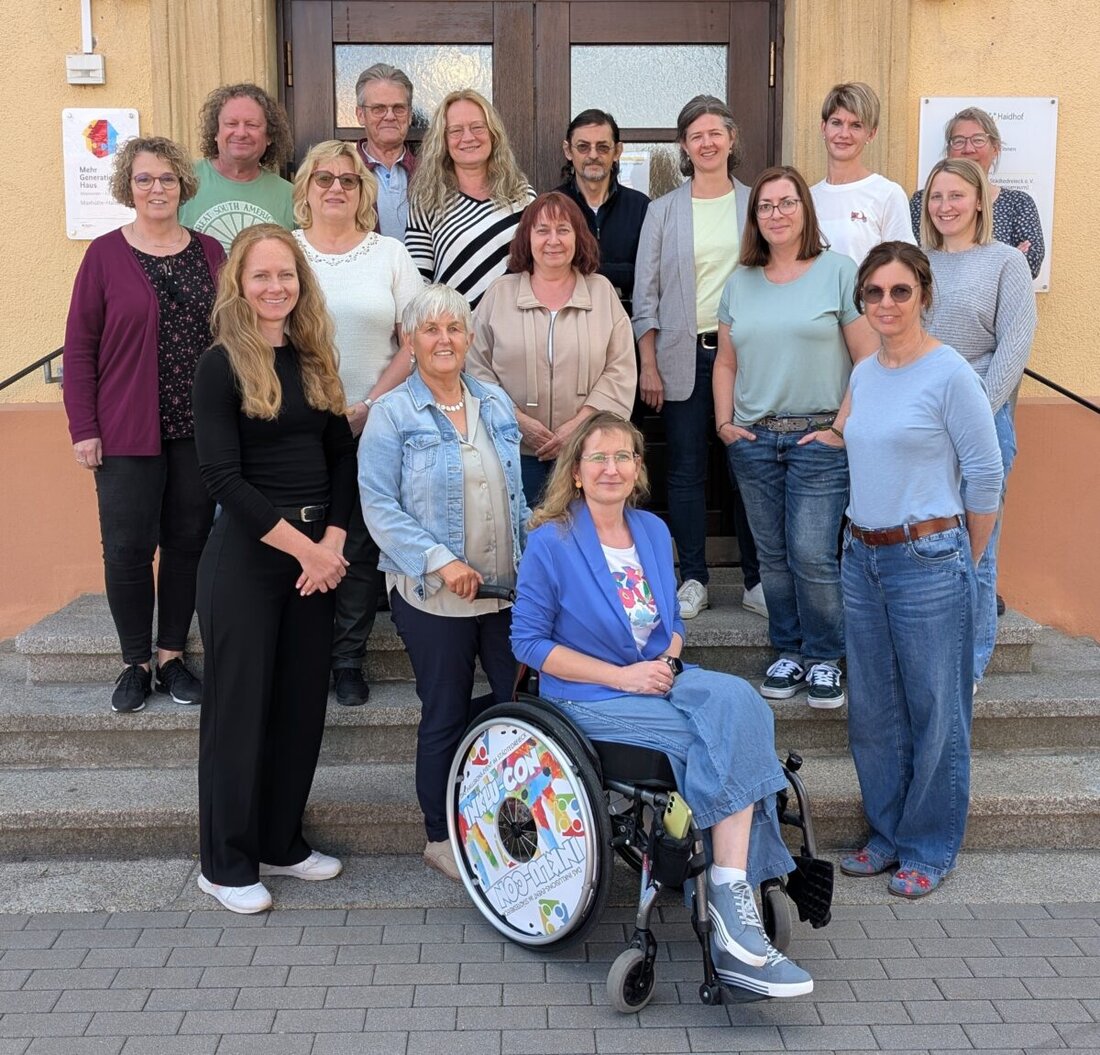 Maxhütte-Haidhof. Am Montag trafen sich die Familien- und Behindertenbeauftragten aus Städten und Gemeinden im Landkreis Schwandorf zum Informations- und Ideenaustausch. Eingeladen hatte die Projektgruppe Familienfreundliche Kommune des Lokalen Bündnisses für Familien in das Mehrgenerationenhaus in Maxhütte-Haidhof. 