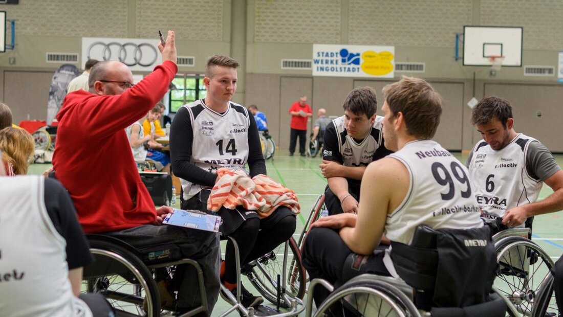 Ingolstadt/Weiden. Die Weidener Basketballmannschaft “Rollactiv Baskets 2” vom BSV Weiden traten zum Saisonabschluss der Landesliga Bayern beim Ligapokal in Ingolstadt an. Die Weidener nehmen viel positive Spielerfahrung vom Turniertag mit.  Im [&hellip;]