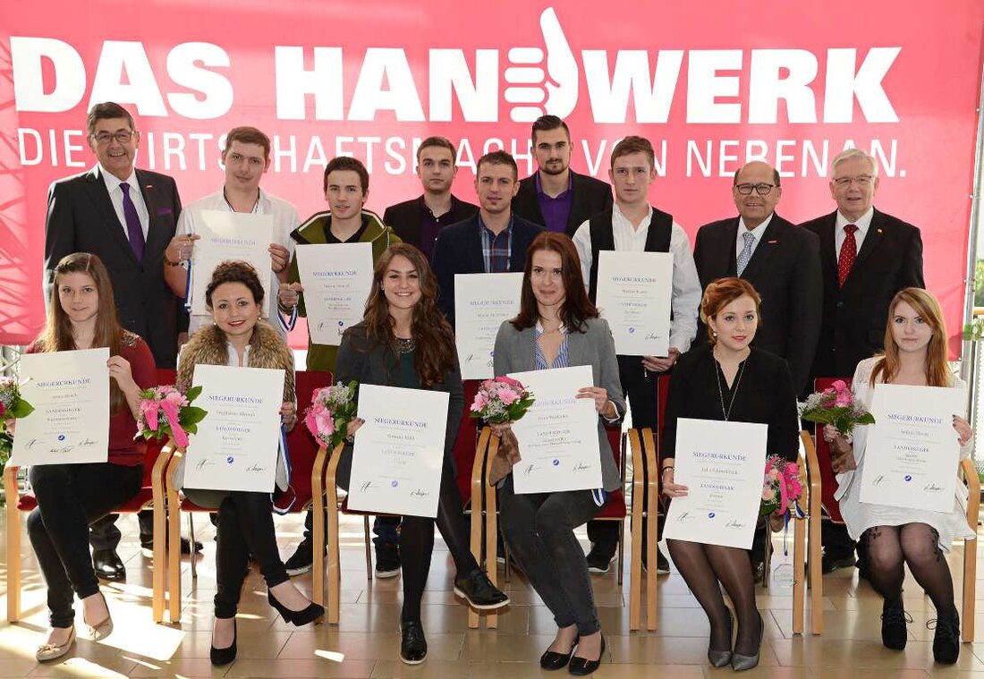 Amberg/Weiden. 103 Landessieger wurden beim Bayrischen Handwerkstag in Amberg ausgezeichnet. Unter den 16 Landessiegern aus Ostbayern ist auch ein Weidner: Michael Bodensteiner. Die 103 Landessieger sind die Crème de la Crème [&hellip;]