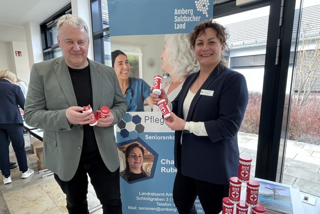 Amberg-Sulzbach. Ab sofort gibt es eine kostenlose Notfalldose mit Landkreis-Logo. Sie gibt Rettungskräften schnellen Zugriff auf Gesundheitsdaten und spart im Notfall Minuten. Sie hilft vor allem älteren und chronisch Kranken.